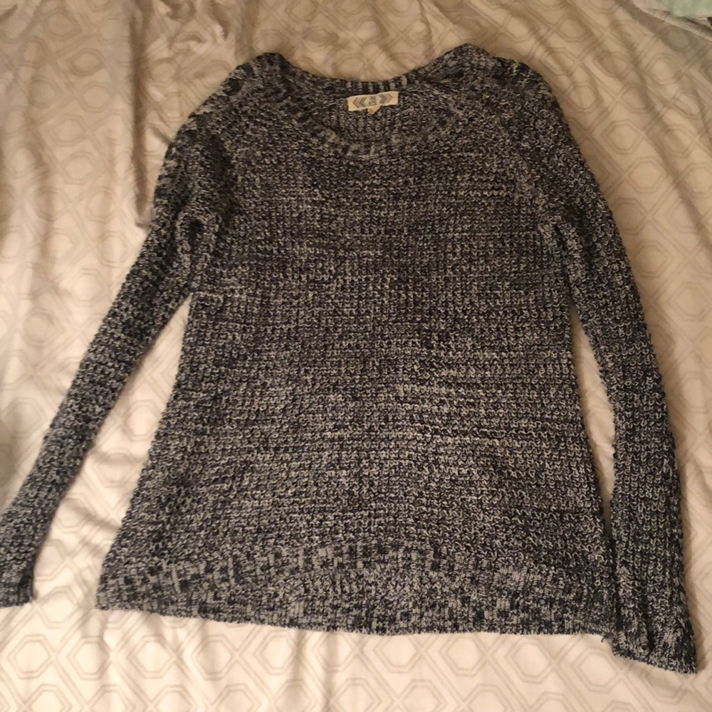 black&white sweater